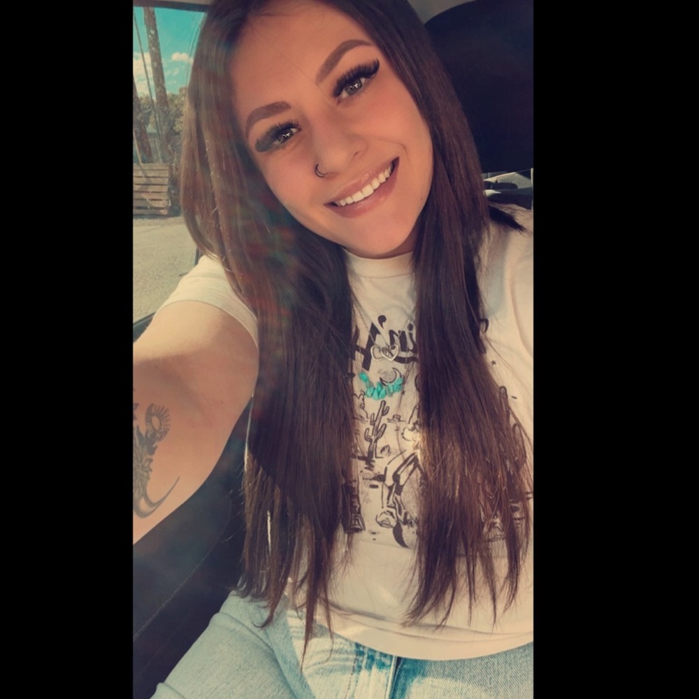 Meet your Posher, Savannah